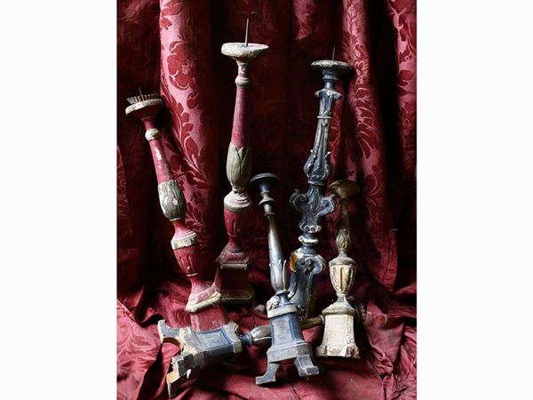 Five large carved wooden flasks  (19th century)  - Auction Tuscan style: curiosities from a country residence - Maison Bibelot - Casa d'Aste Firenze - Milano