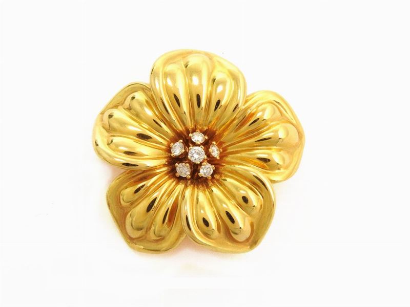 Spilla Van Cleef & Arpels in Oro Giallo con Diamanti
