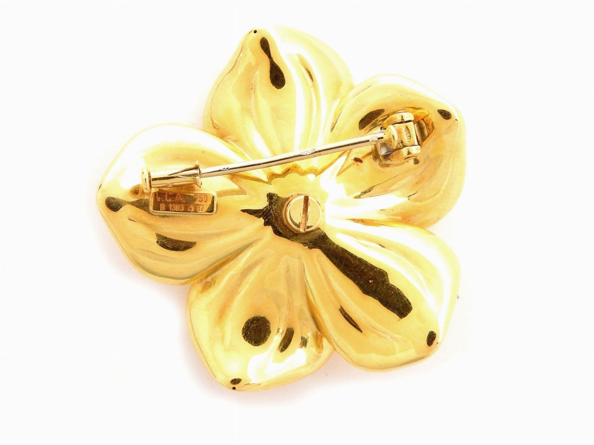 Spilla Van Cleef & Arpels in Oro Giallo con Diamanti