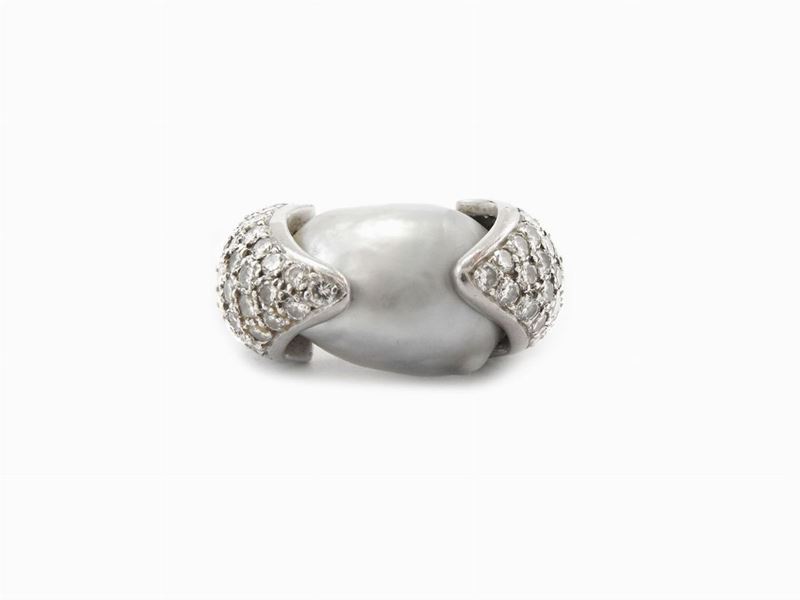 Anello Tiffany & Co in Platino con Diamanti e Perla Coltivata South Sea