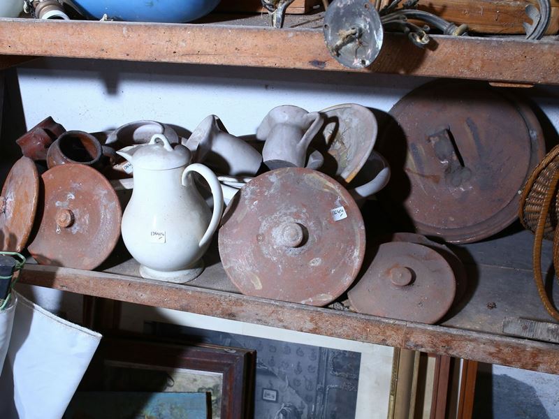 Lotto di Curiosità per la Tavola in Terracotta e Terraglia