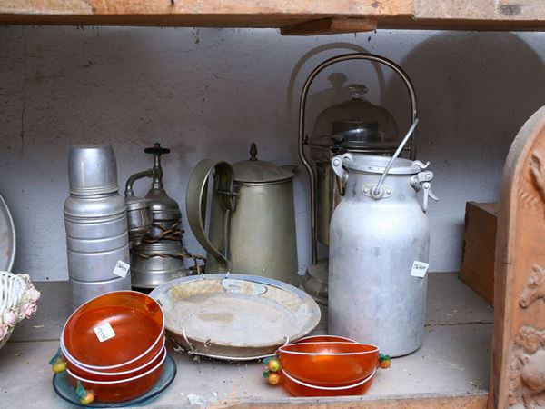 Lot of ancient kitchen accessories