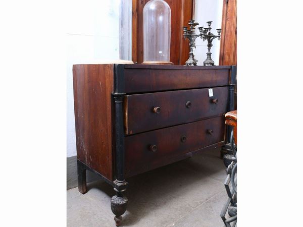 Walnut veneered chest of drawers