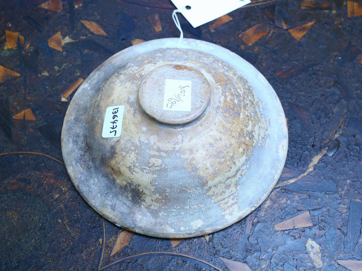Ciotola in Terracotta Ingobbiata e Invetriata