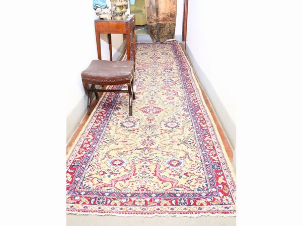 Mahal Persian lane carpet