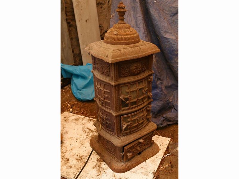 Stufa in Ghisa a Pagoda