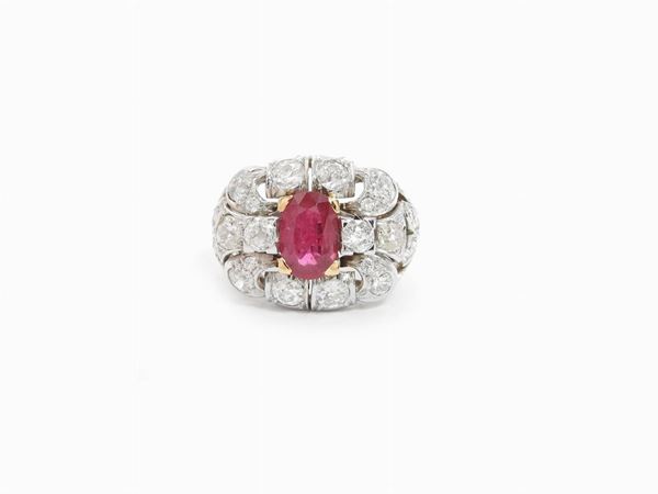 White gold band ring with diamonds and ruby