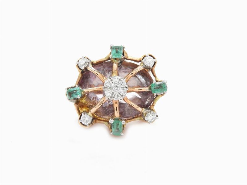 Anello in Oro Rosa con Diamanti, Smeraldi e Quarzo Ametista