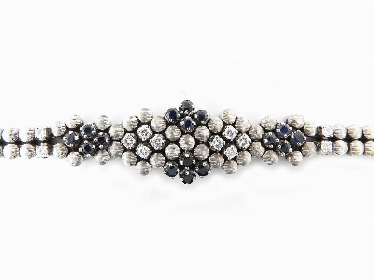 Bracciale in Oro Bianco con Diamanti e Zaffiri