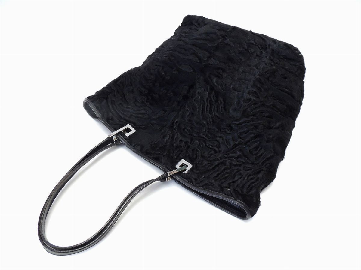 Borsa a Spalla in Astrakan Nero e Pelle, Gucci