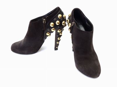 Paio di Scarpe in Camoscio Marrone, Gucci