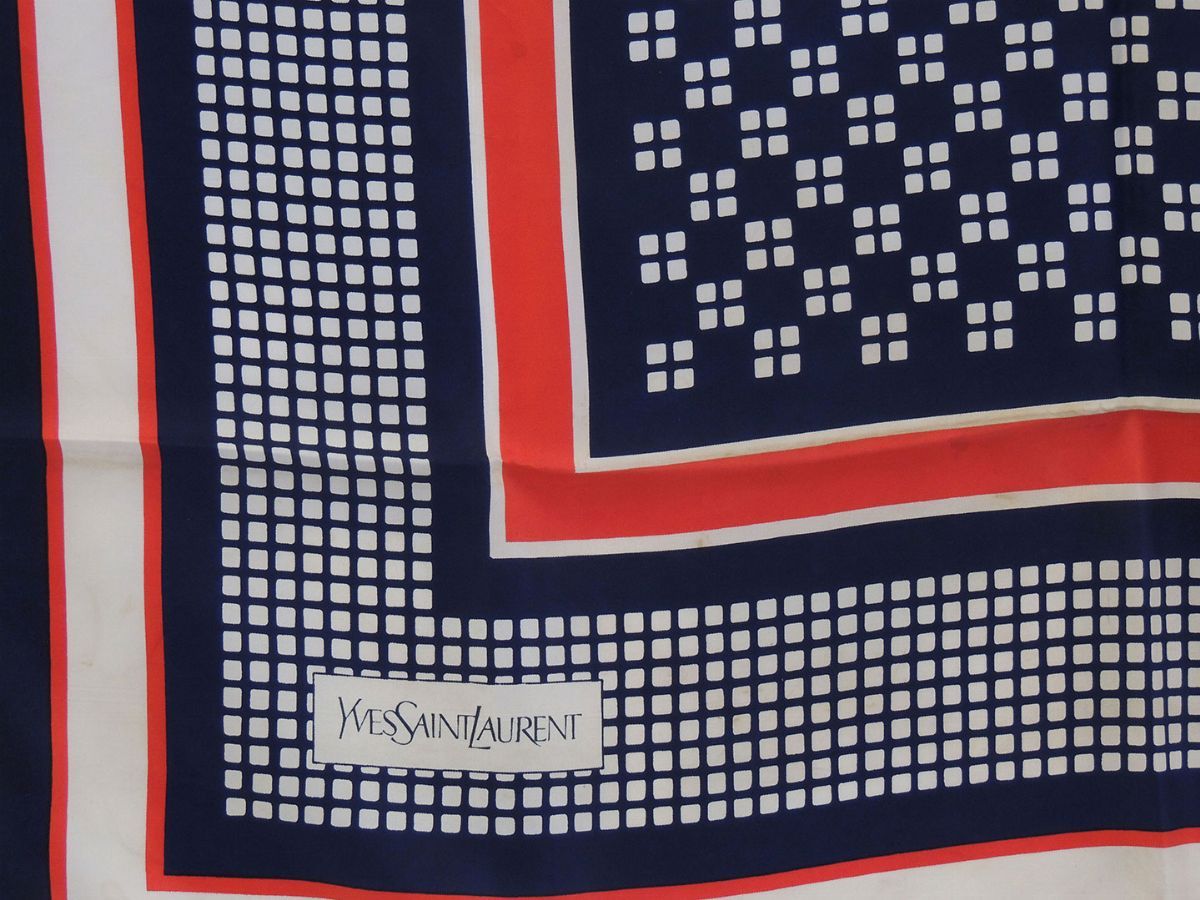 Foulard in Seta Rossa e Blu, Yves Saint Laurent