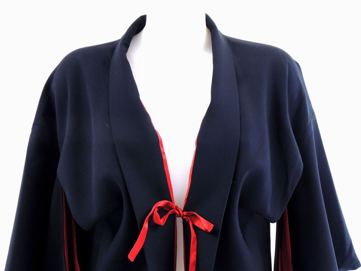Giacca in Lana Blu e Seta Rossa