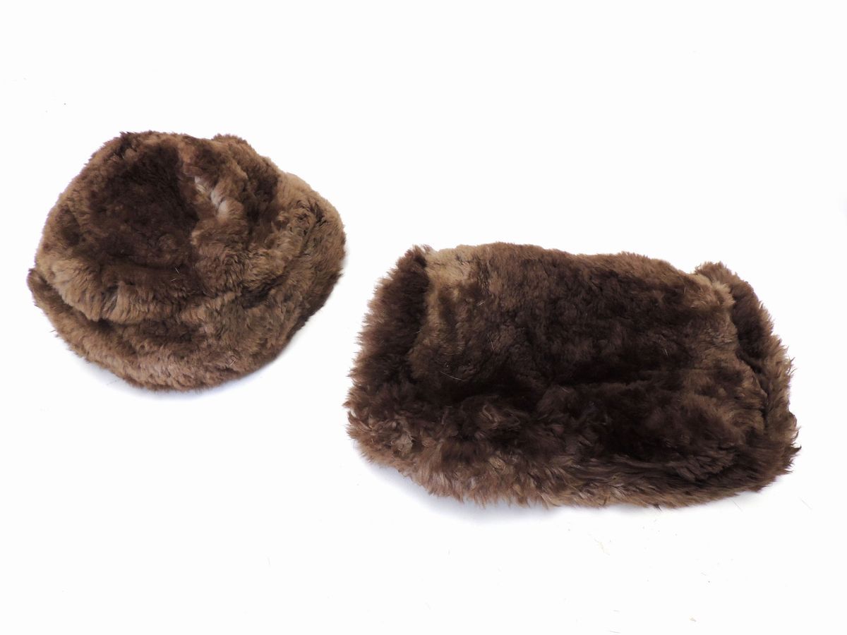 Tre Cappelli ed una Borsa in Pelliccia