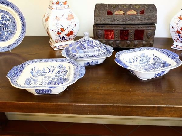 Three earthenware vegetables  (late 19th / early 20th century)  - Auction Furniture and Paintings from a villa in Fiesole (FI) - Maison Bibelot - Casa d'Aste Firenze - Milano