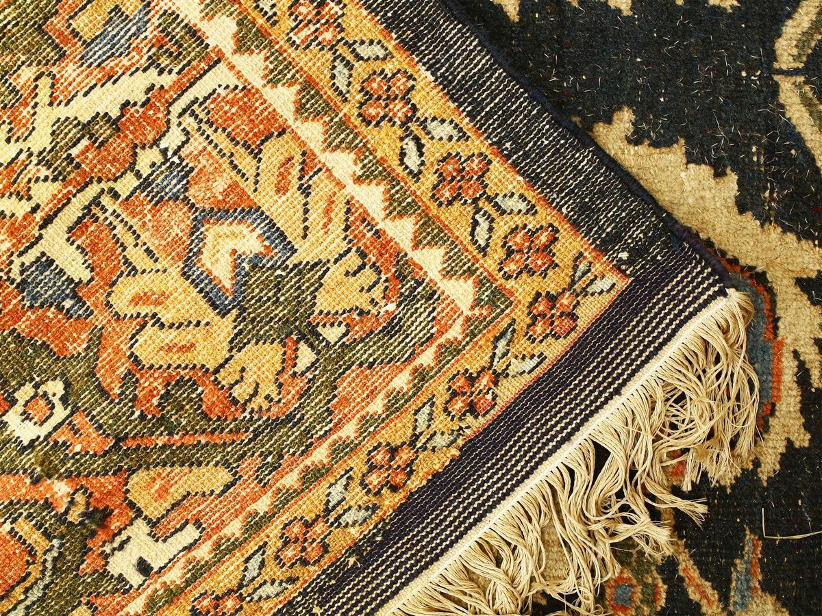 Importante Tappeto Tabriz di Vecchia Manifattura ed Eccezionali Dimensioni