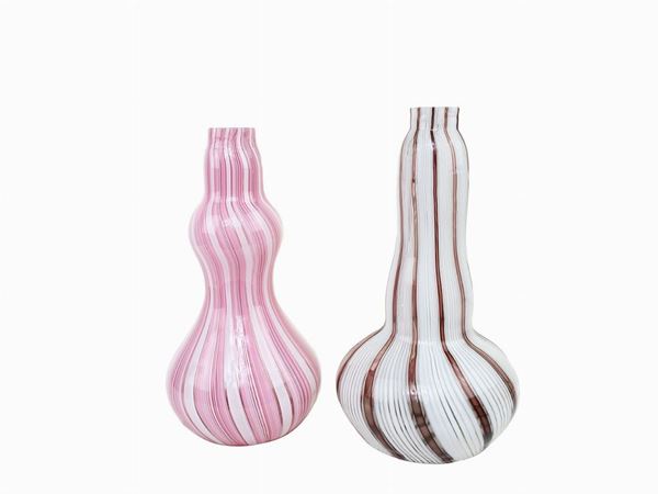Due vasi per lampada a canne policrome  (Murano, Anni Sessanta)  - Asta L'Arte di Arredare - Maison Bibelot - Casa d'Aste Firenze - Milano