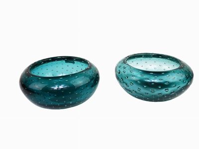 Due Posaceneri in Vetro Pesante Verde a Bolle