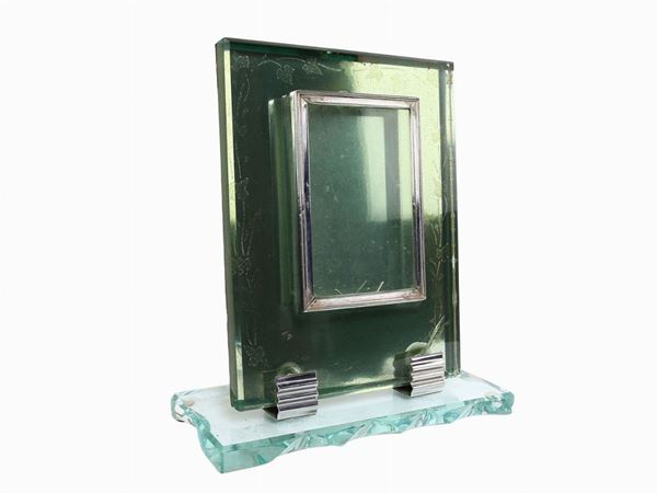 Picture frame in cut crystal