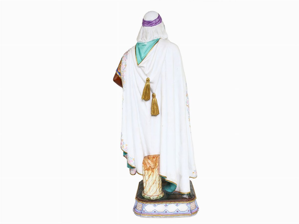 Figura in Biscuit Policromo Raffigurante Personaggio Maschile Arabo
