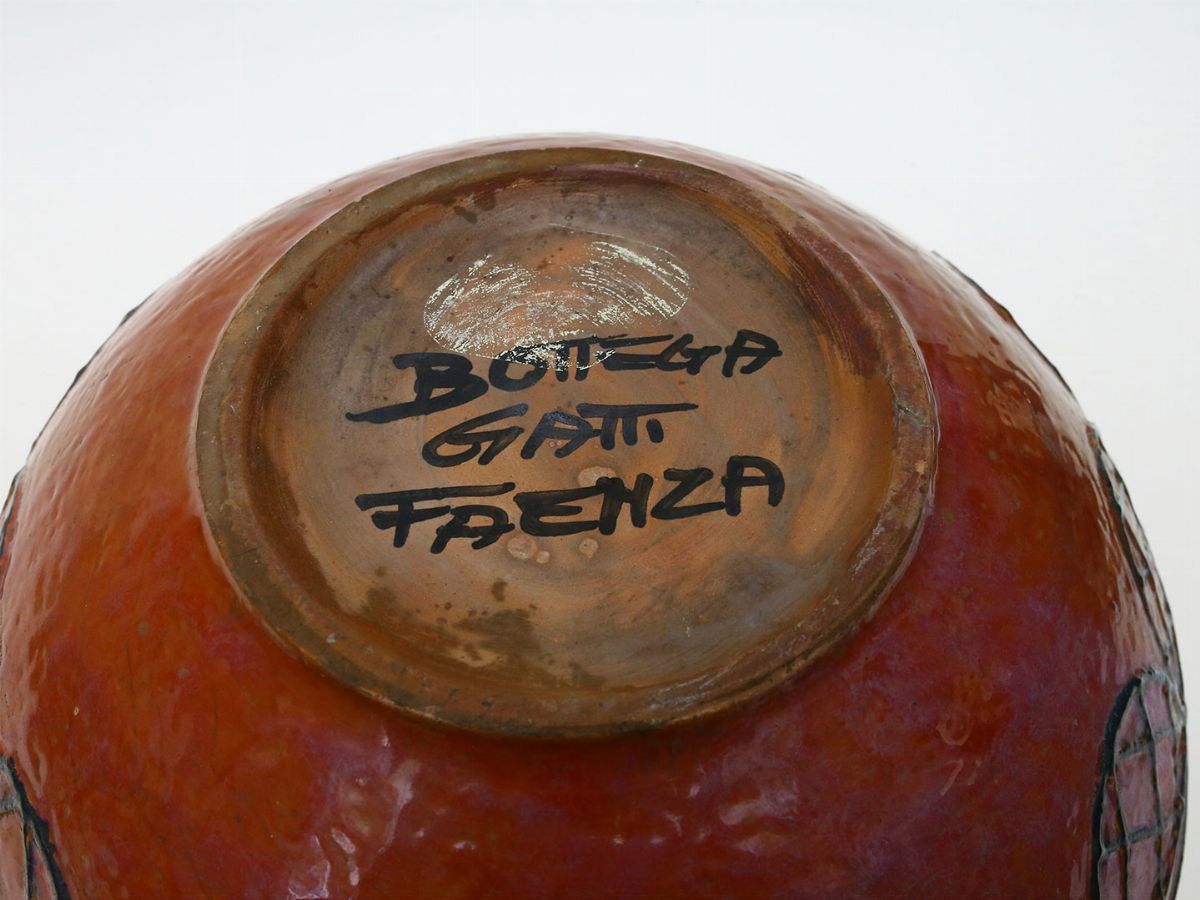 Vaso in Ceramica Policroma a Lustro, Bottega Gatti Faenza