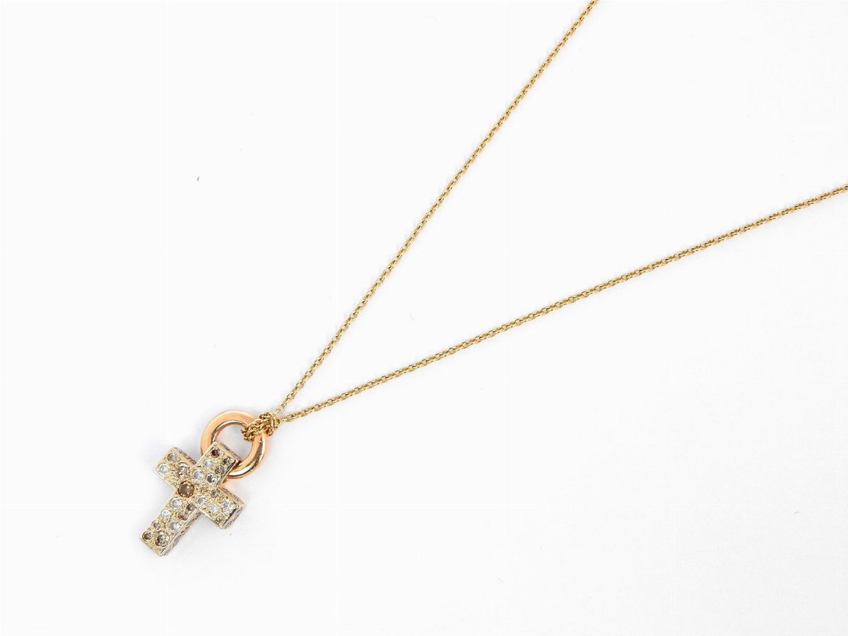 Catenina con Pendente Pomellato in Oro Rosa e Bianco con Diamanti Incolori e Fancy Colour