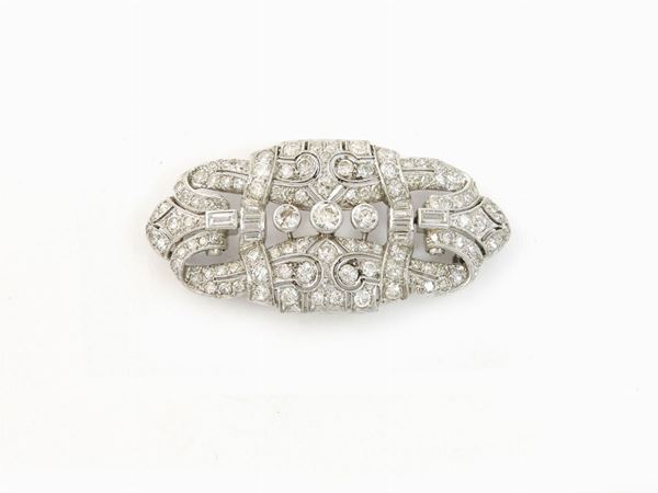 Spilla in platino con diamanti  (Spagna, inizio del XX secolo)  - Asta Gioielli e Orologi - Maison Bibelot - Casa d'Aste Firenze - Milano