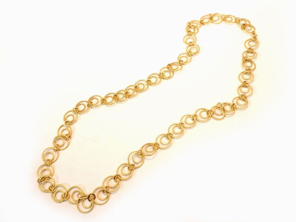 Lunga Collana in Oro Giallo