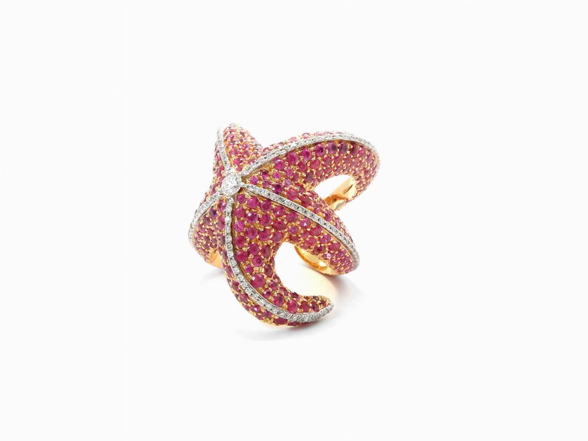 Anello Animalier in Oro Rosa con Diamanti e Corindoni Rosa