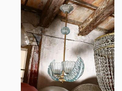 Piccolo Lampdario in Ottone e Vetro Celeste di Murano