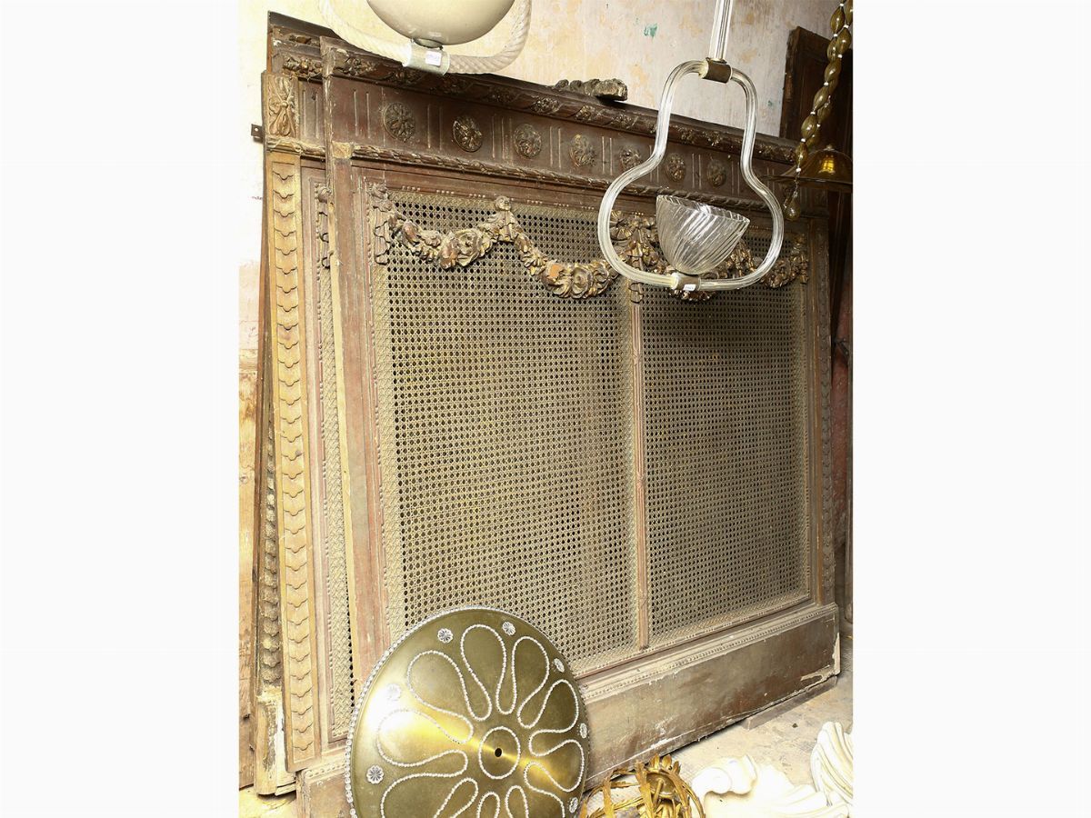 Boiserie in Legno e Pastiglia Dorati