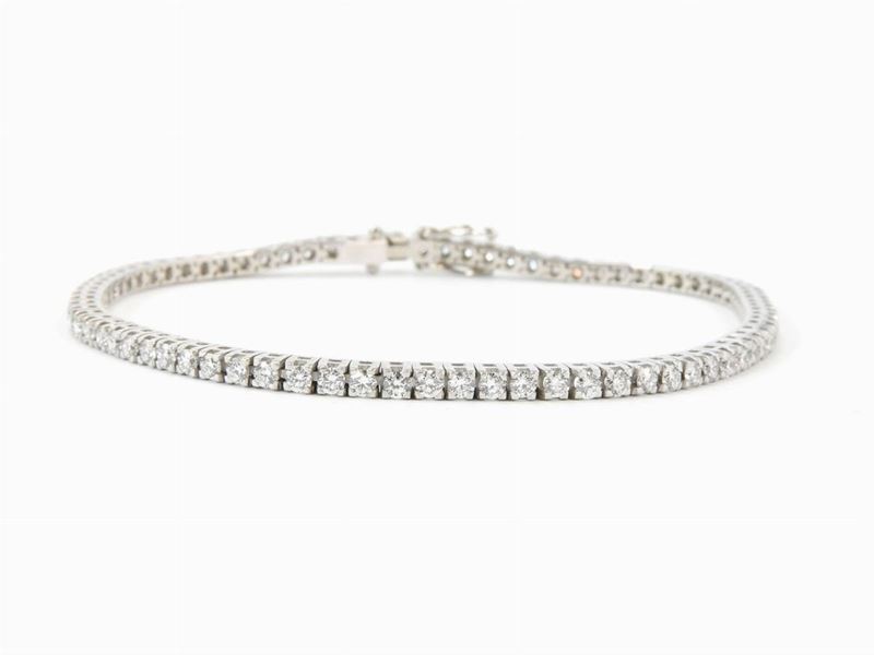 Bracciale Tennis in Oro Bianco con Diamanti