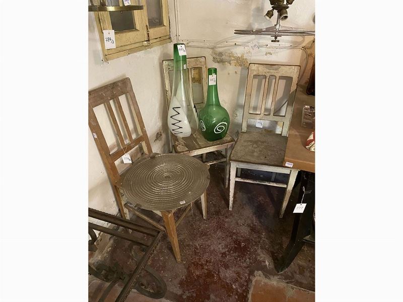 Serie di Tre Sedie in Legno Tenero Laccato Bianco