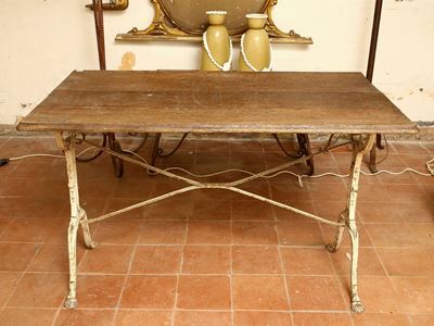 Lotto di Complementi di Arredo da Giardino