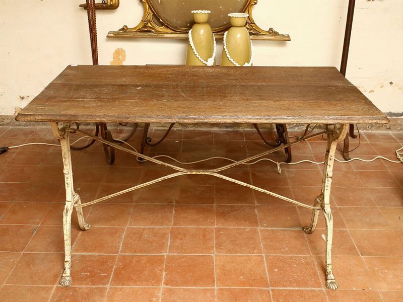 Lotto di Complementi di Arredo da Giardino