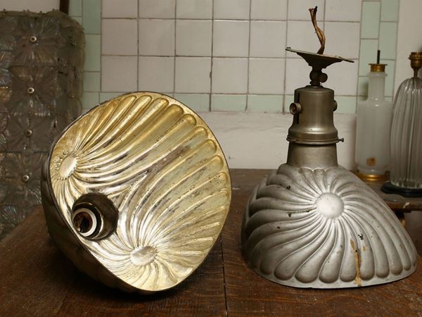 Pair of bobeche for lamp post in silvered glass