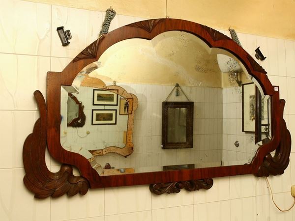 Decò mirror veneered in mahogany