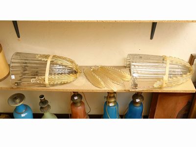 Coppia di Grandi Applique in Vetro Soffiato di Incolore di Murano
