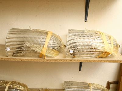 Coppia di Grandi Applique in Vetro Soffiato di Incolore di Murano