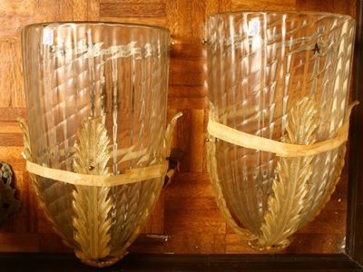 Coppia di Grandi Applique in Vetro Soffiato di Incolore di Murano