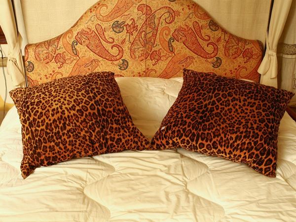 Pair of large cushions covered in animalier velvet