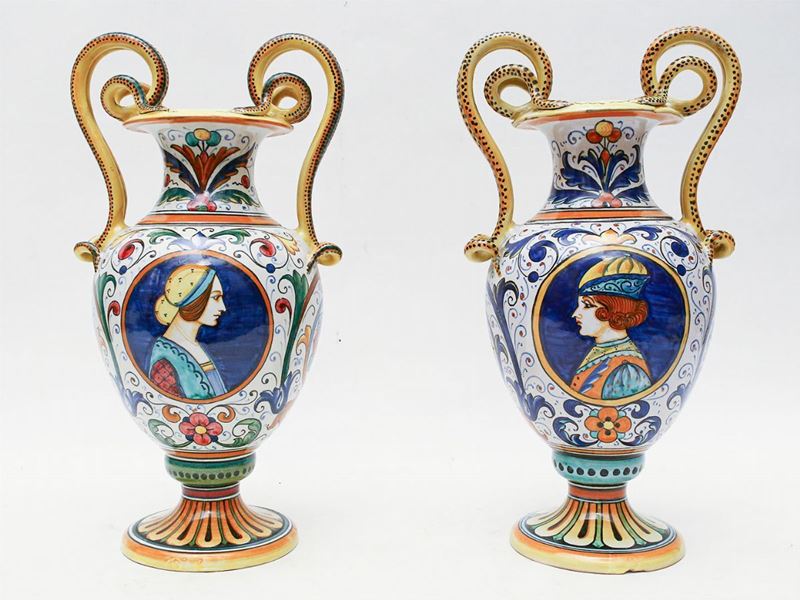 Coppia di Vasi in Ceramica, Deruta