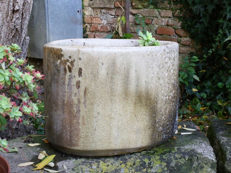 Coppia di Vasi in Terracotta Invetriata Color Crema