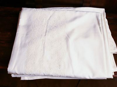 Completo Matrimoniale e Copriletto in Seta e Pizzo Avorio