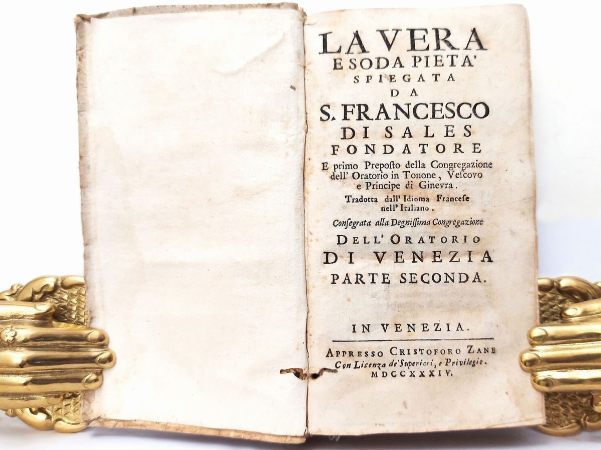 Lotto di Due Libri Religiosi