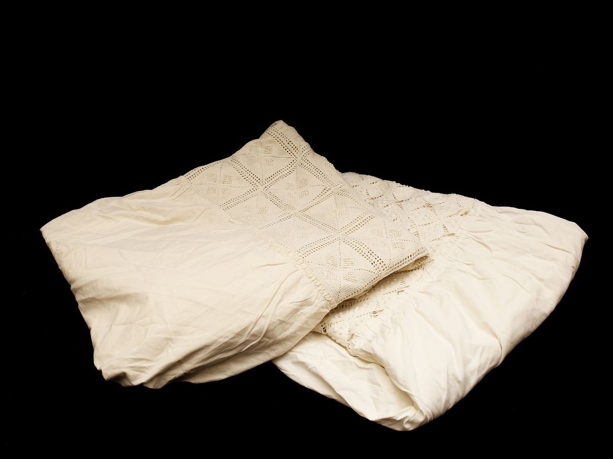 Due Copriletti Singoli in Cotone Bianco