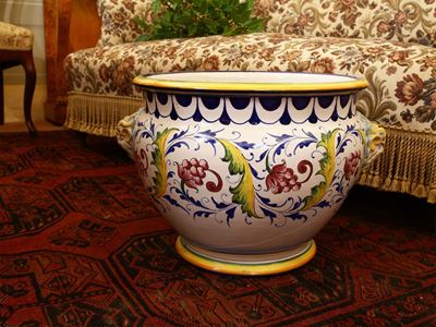 Grande Portavasi in Terracotta Smaltata