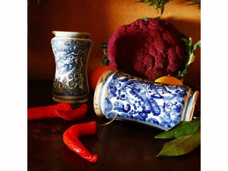 Due Albarelli in Maiolica