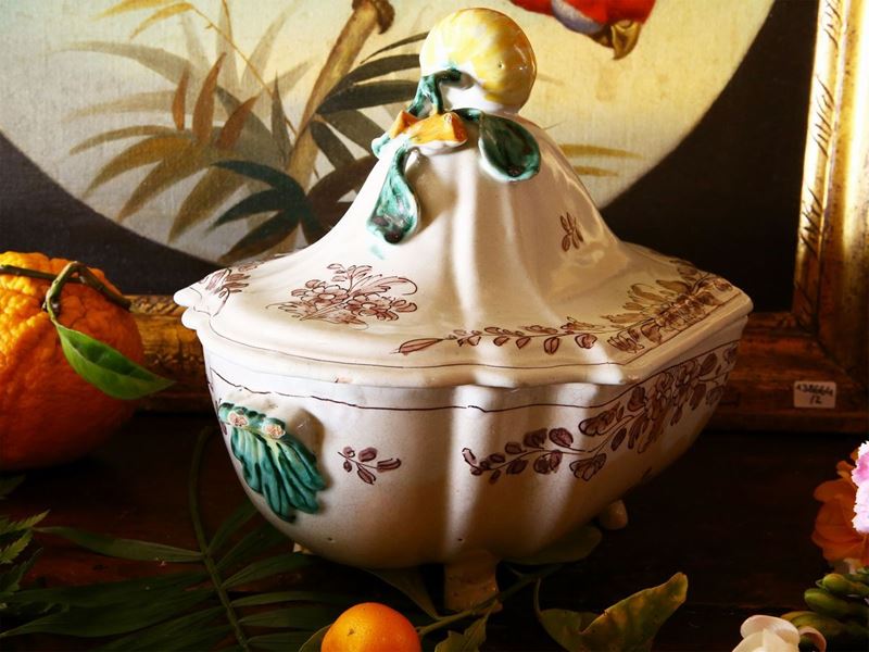 Zuppiera Ini Maiolica