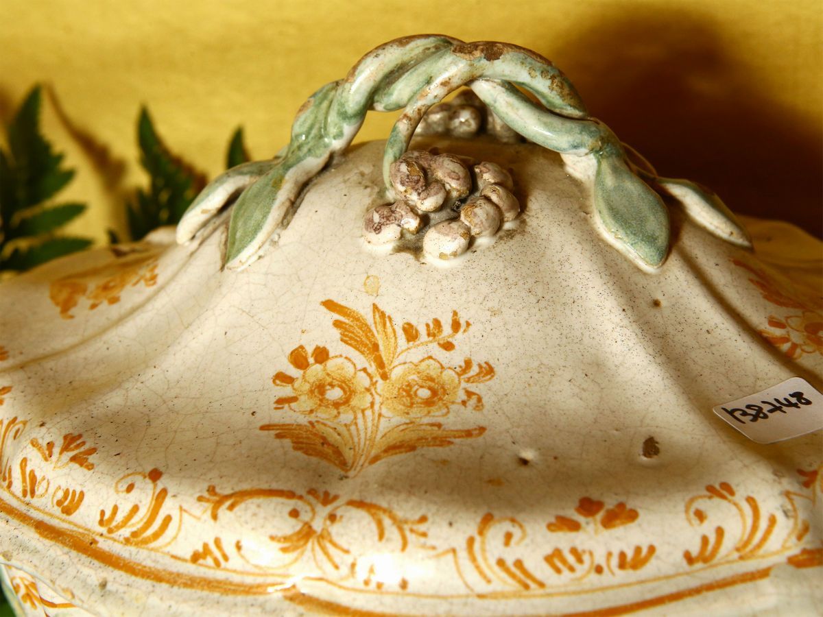 Zuppiera in Maiolica
